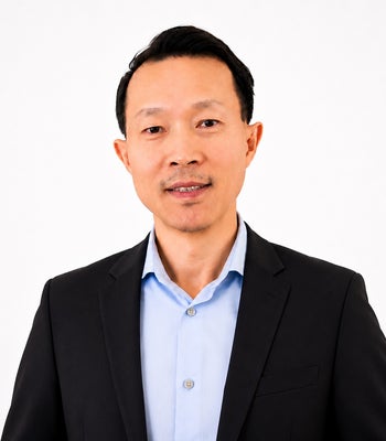 Portrait of Vinh Ma, Accountant .